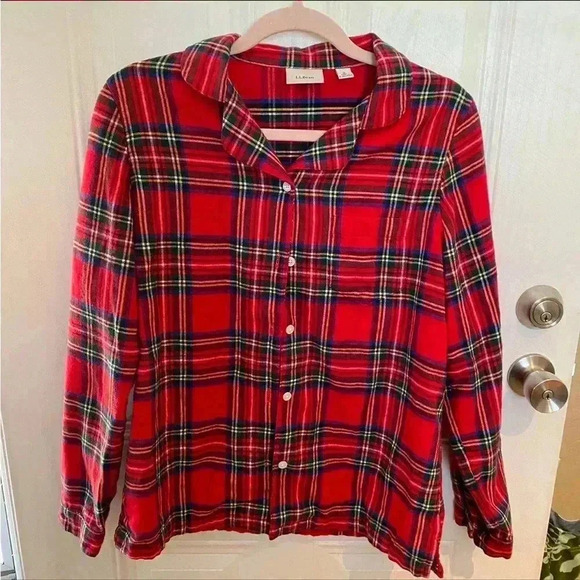 L.L.Bean Red Plaid Button-Up Shirt - Picture 1 of 4